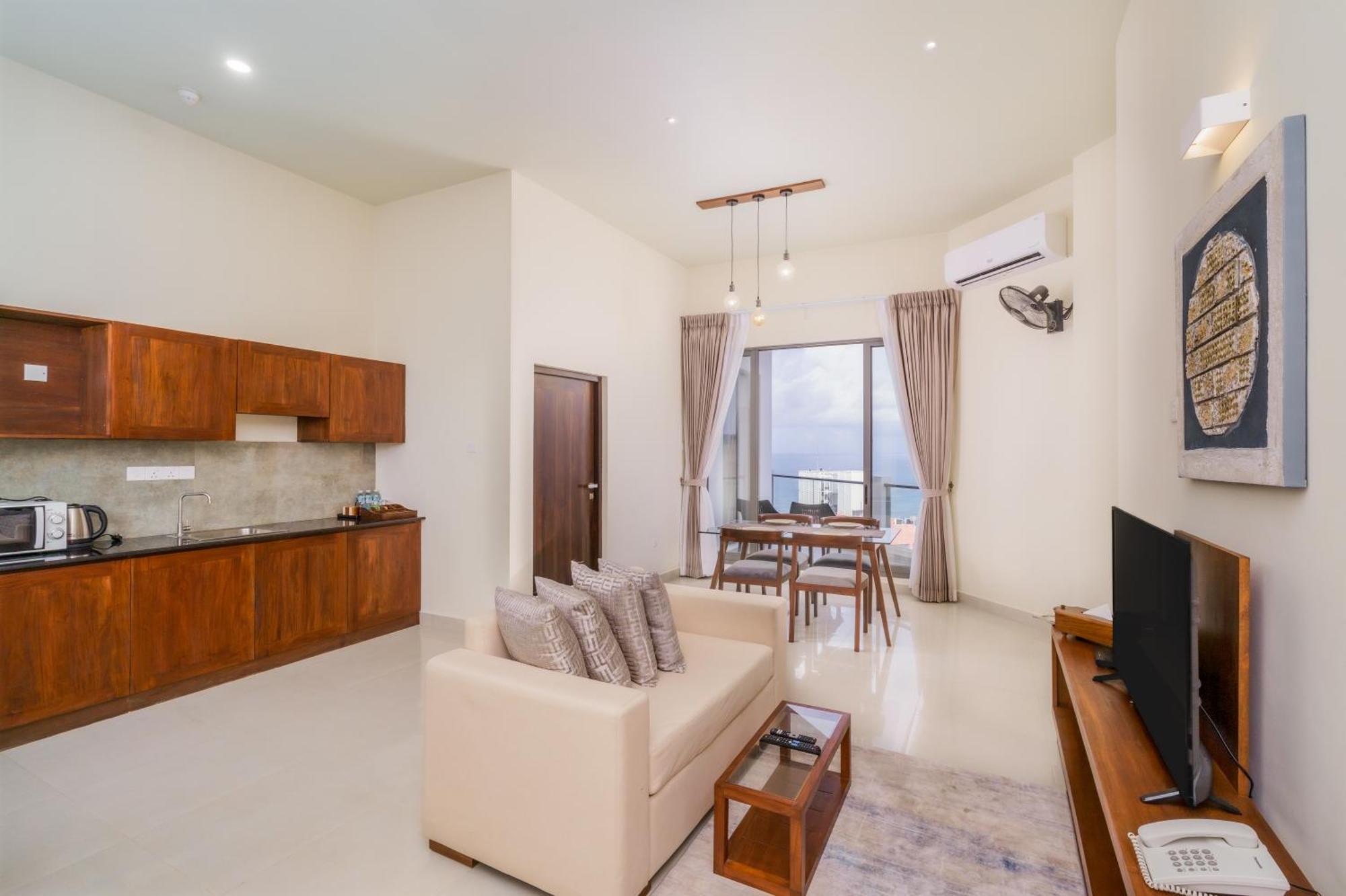 Marine Suites Colombo Esterno foto